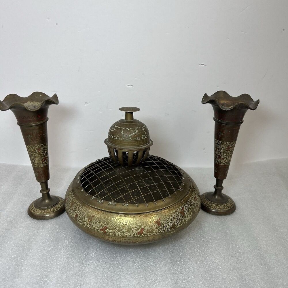 Set Of 4 Vtg Brass Etched Floral Frog Dish Bowl Candle Holders Bell MCM